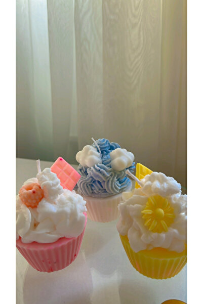 Maison Bonita Cupcake Görünümlü El Yapımı Dekoratif Mum – Renkli ve Kokulu Se...