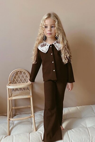 le petit sole Girl's Lily Embroidered Burgundy Top and Bottom Set