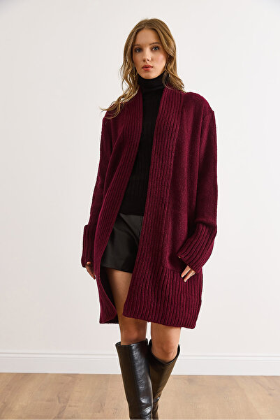 Olalook Women's Burgundy Pocket Detail Collar Detailed Soft Textured Knitwear Cardigan Hrk-19000322