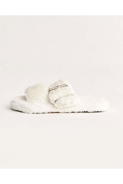 Chirpy Women's White Plush Buckle Winter Indoor Slippers - D3411Ax