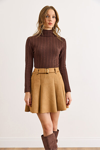 Olalook Kadın Camel Yanı Fermuarlı Kemerli Pilise Mini Süet Etek ETK-19000361