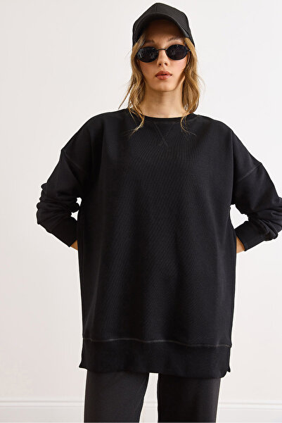 Olalook Kadın Siyah Bisiklet Yaka Şardonsuz Kalın Sweatshirt SWT-19000766