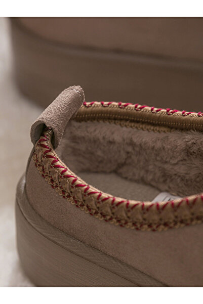 LC Waikiki Süet Görünümlü Kadın Ev Terliği