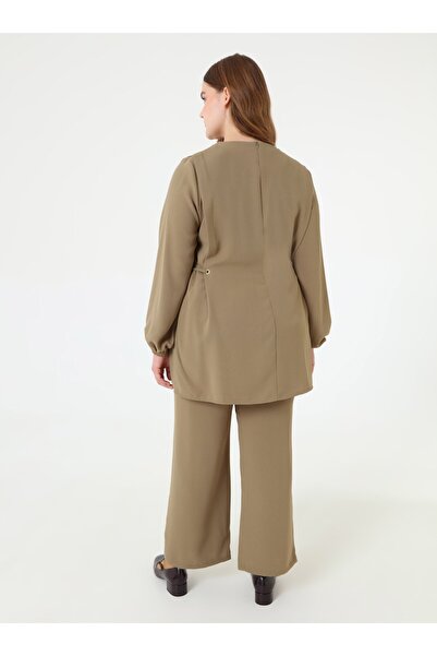 ALİA Krep Kumaş Kuşgözü Detaylı Yandan Bağlamalı Büyük Beden Takım - Haki -