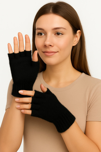 CapZone قفازات نسائية سوداء نصف إصبع من القطيفة - قفازات شتوية ناعمة الملمس