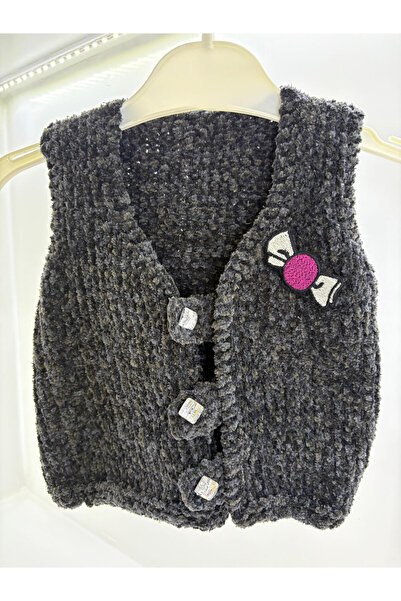 Mersin Alzheimer Derneği Siyah Renk El Örgüsü Önden Parlak Taş Düğme Detaylı Bebek Yelek 2-3 ay