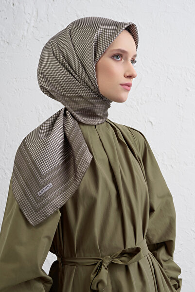Armine Nostalgia Series Twill Silk Scarf 9404D
