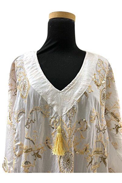 Generic Luxurious royal embroidered dress