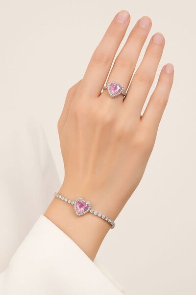 ESYURA ACCESSORIES طقم فولاذي - طقم خاتم وسوار نسائي بتصميم قلب وردي من الفول...