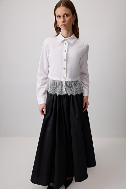 Touché Privé قميص قصير مزين بالدانتيل