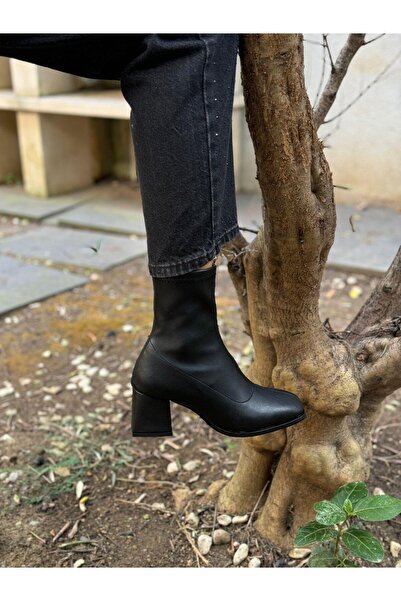 DİVA Siyah Cilt Streçli Kadın Günlük Bot