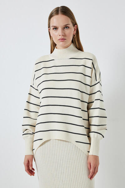 Touché Privé Triko Kazak Ji̇le Takim