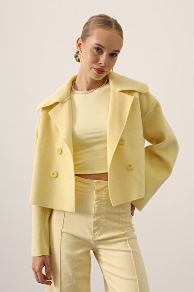 SHILSEE BEUTİQUE Women's Short Cut Oversize Seasonal Casual Jacket Lemon