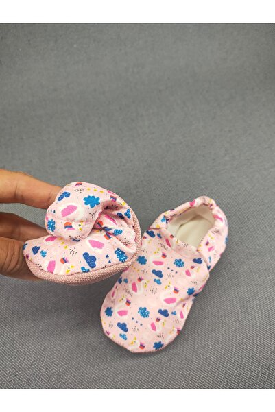 LOOVE BEBE Bebek patik ev kreş ayakkabısı lastikli ergonomik tasarım desenli