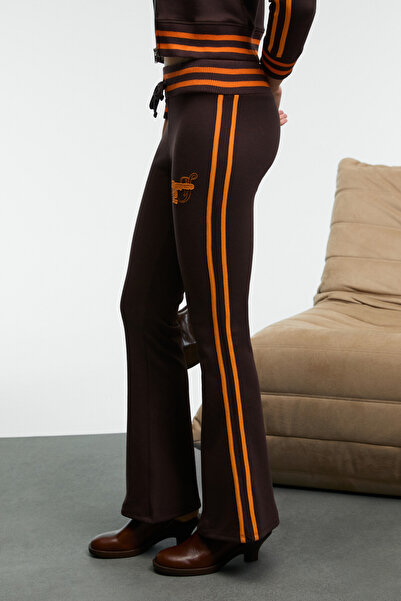 GRIMELANGE Menttaque Women's Knitwear Belted Contrast Piped Embroidered Brown Sweatpants