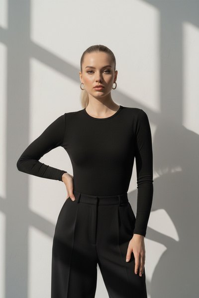 BEQA Women's Crew Neck Stretch Fabric Long Sleeve Diving Fabric Basic Body