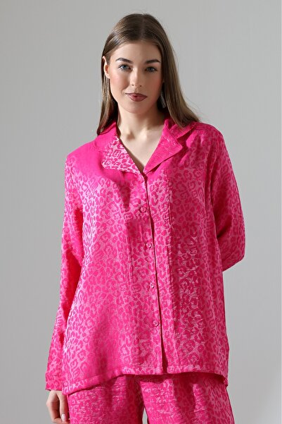 ÖNE BUTİK SET DE PIJAMĂ LUNGĂ SATINATĂ JAGARLI LİKAPA