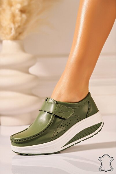 Joana Women's Green Leather Loafers Emika