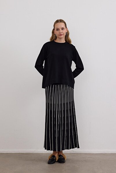 Hilay Diamond Piliseli Triko Etekli Takım SİYAH