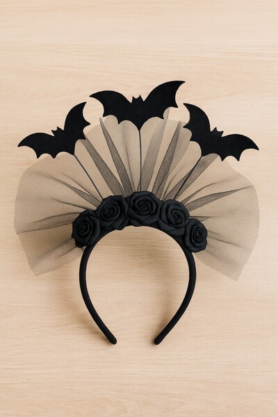 TOYFEST Σετ αποκριάτικου κόκκινου μανδύα και στέμμα με μαύρα τριαντάφυλλα – Σατανική στολή βαμπίρ