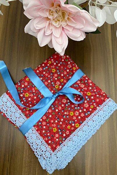 zarafet concept Kırmızı Çıtır Çiçekli Bahar Çiçekli Masa Örtüsü