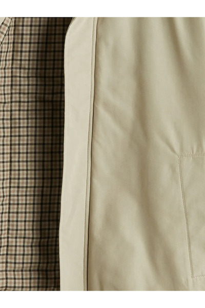 LC Waikiki Standart Kalıp Gömlek Yaka Erkek Mont