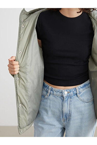 LC Waikiki Palton puf pentru damă supradimensionat matlasat cu glugă