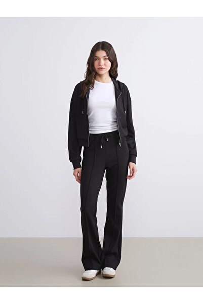 LC Waikiki Γυναικεία φούτερ με κουκούλα με φερμουάρ