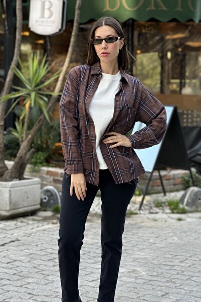 CurcunaShop Kadın Altı Kesik Yırtmaçlı Kareli Gömlek