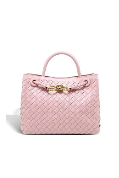 China شنطة اليد والكتف الشهيرة – أناقة تواكب كل إطلالة