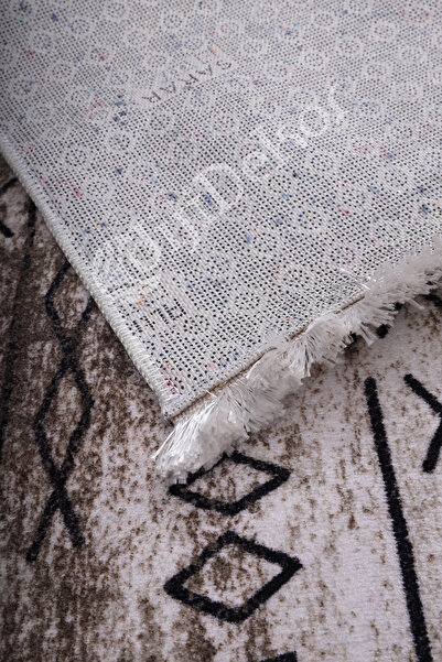 Dijidekor Nordic Fringed Rug Brown Erasable 100X150