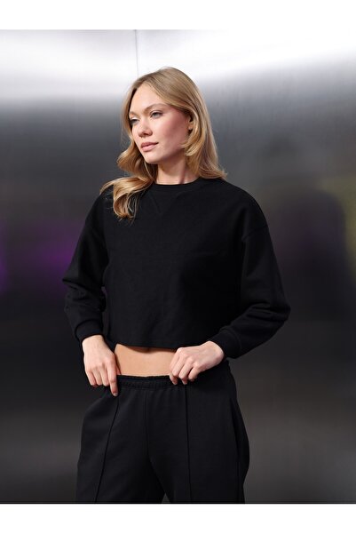 COLORDS Women's Collar Triangle Detail Crop