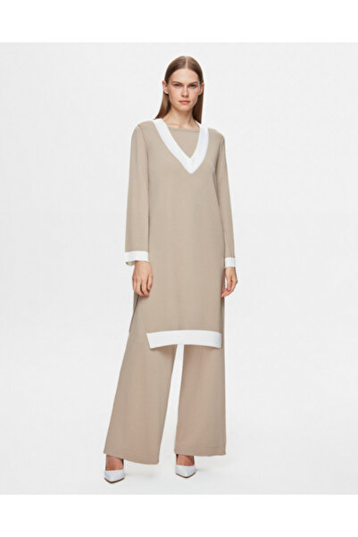 MISS DALIDA Yanı Yırtmaçlı V Yaka Triko Taş Rengi Tunik