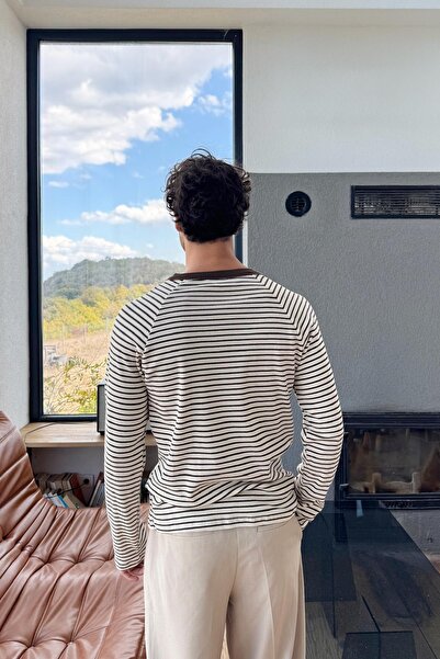 Flaw Wear Buttoned Striped T-Shirt