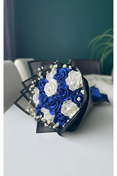 Buketim Seninle Buchet de 14 trandafiri din satin, albastru închis și alb, ca...