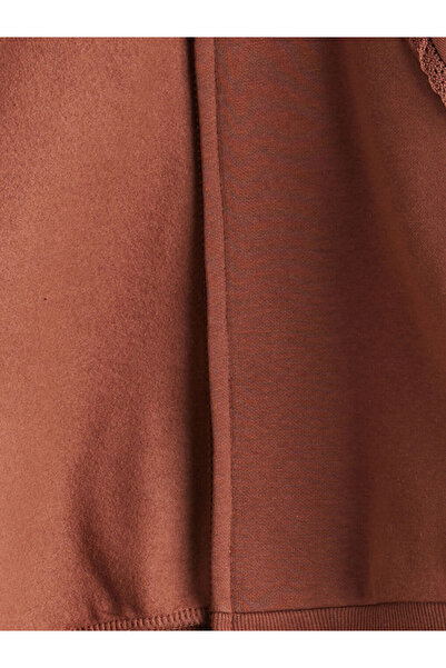 LC Waikiki Create Your Style from Uzg Store | Hooded Girl's Zippered Sweatshirt