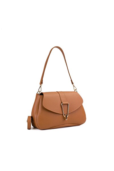 Posete Fagaras Poseta Piele Emily - Camel, 1 Compartiment, 2 Buzunare, 1 Bareta Reglabila, 1 Bareta Fixa