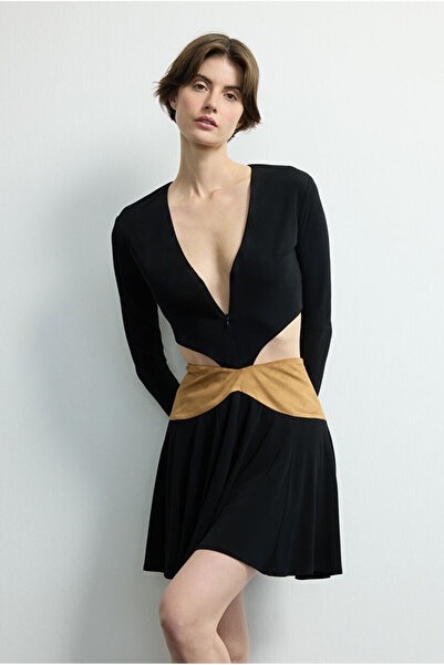 Love My Body Moda Tutkusu V Yaka Süet Detaylı Elbise