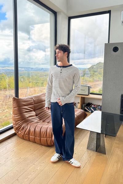 Flaw Wear Buttoned Striped T-Shirt