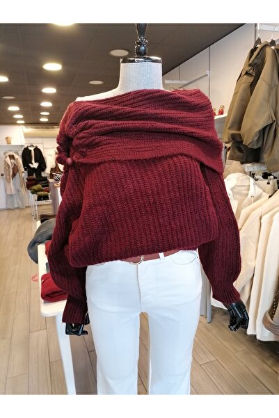 Nil's BUTİK Off-Shoulder Collar Accessory Detailed Sweater