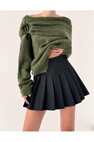 Nil's BUTİK Off-Shoulder Collar Accessory Detailed Sweater