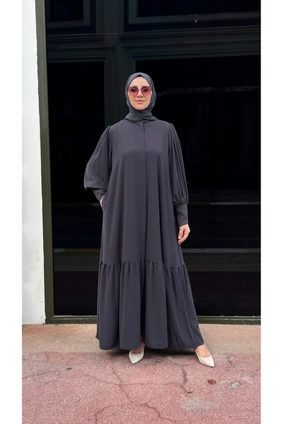 modagracee Hira Ferace-Minimal Zarafetiyle Modern Tesettür Ferace