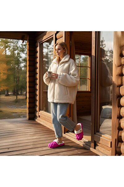 OEM Fluffy and warm slippers for women, non-slip sole, 809