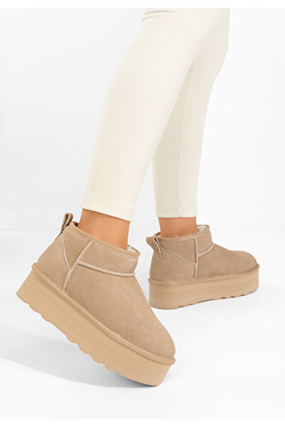 B T Shoes Fenoria beige platform ogg boots