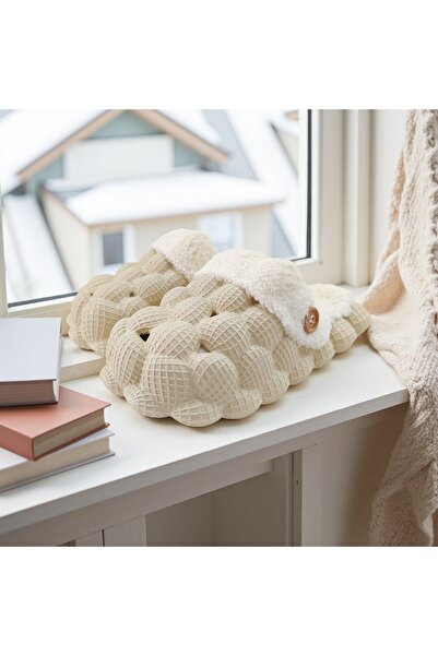 OEM Fluffy and warm slippers for women, non-slip sole, 809