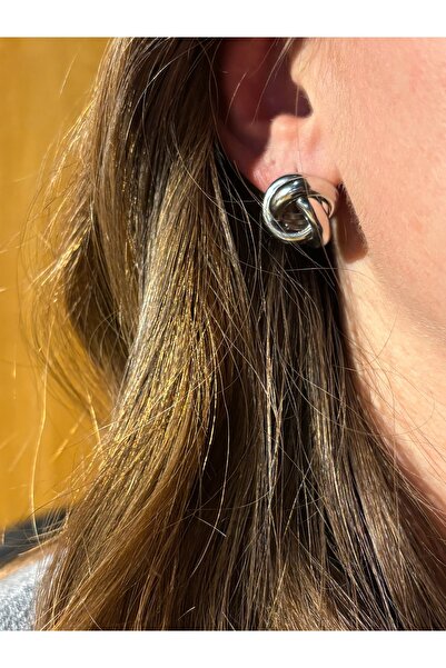 Helia Studio Düğüm model küçük gümüş renk küpe