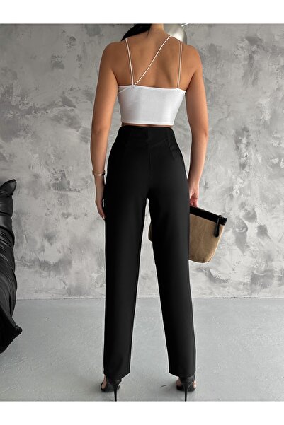 TheyYou Ψηλόμεσο μαύρο υφασμάτινο παντελόνι |   Παντελόνι με ψηλόμεσο σχήμα σε μαύρο χρώμα, συλλογή 2026