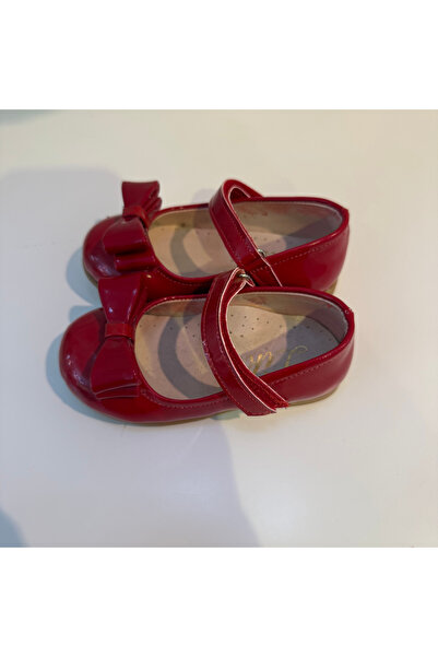 Lika Kız Çocuk Rugan Yarı Ortopedik Babet Ayakkabı Kırmızı