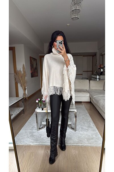 Haticepalas Tassel Detail Poncho
