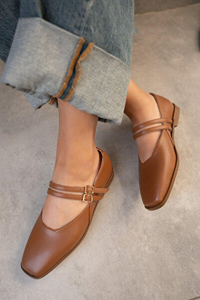 LAMİNTA Jadon Tan Leather Double Buckle Detailed Women's Ballerinas